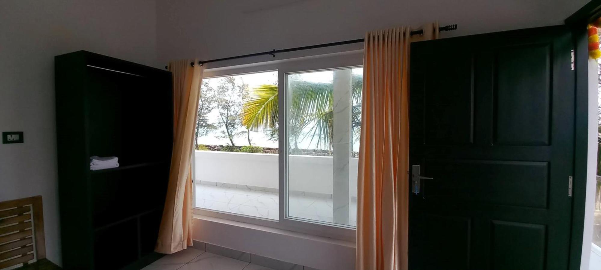 Appu'S Nido Hotel Pallipuram ภายนอก รูปภาพ